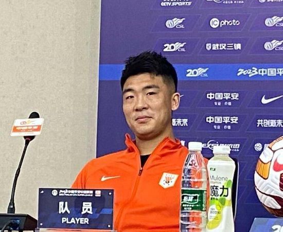 罗曼：你怎么通过声音去传递这个很虚弱的哭？