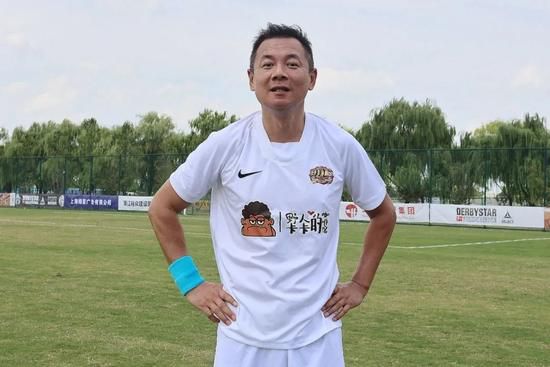 在接受采访时，导演陈旭东表示选择用定格动画的方式去制作一部末世怪兽片，是因为自己一直对“特摄片”十分着迷，过去多年也一直深耕动画制作，他希望能够通过完成这部作品，去丰富市场上的动画类型。